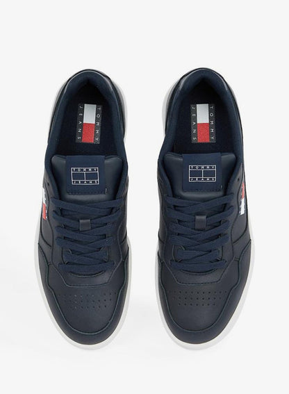 ESSENTIAL LEATHER LOW TRAINERS