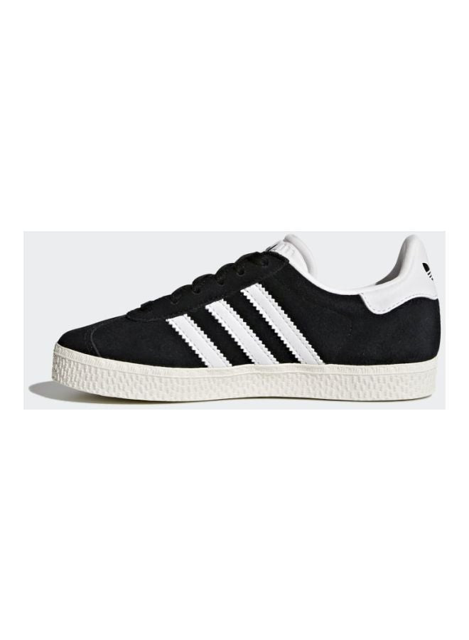 Gazelle Low Top Shoes Black