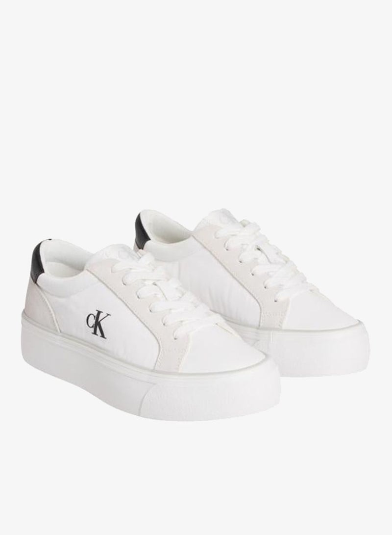 Casual Low Top Sneakers