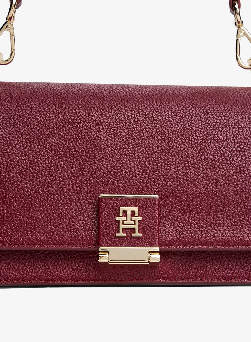 Her Medium Shoulder Bag