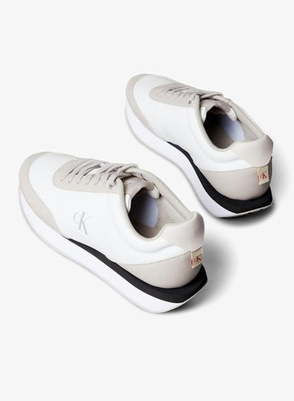 Casual Low Top Sneakers