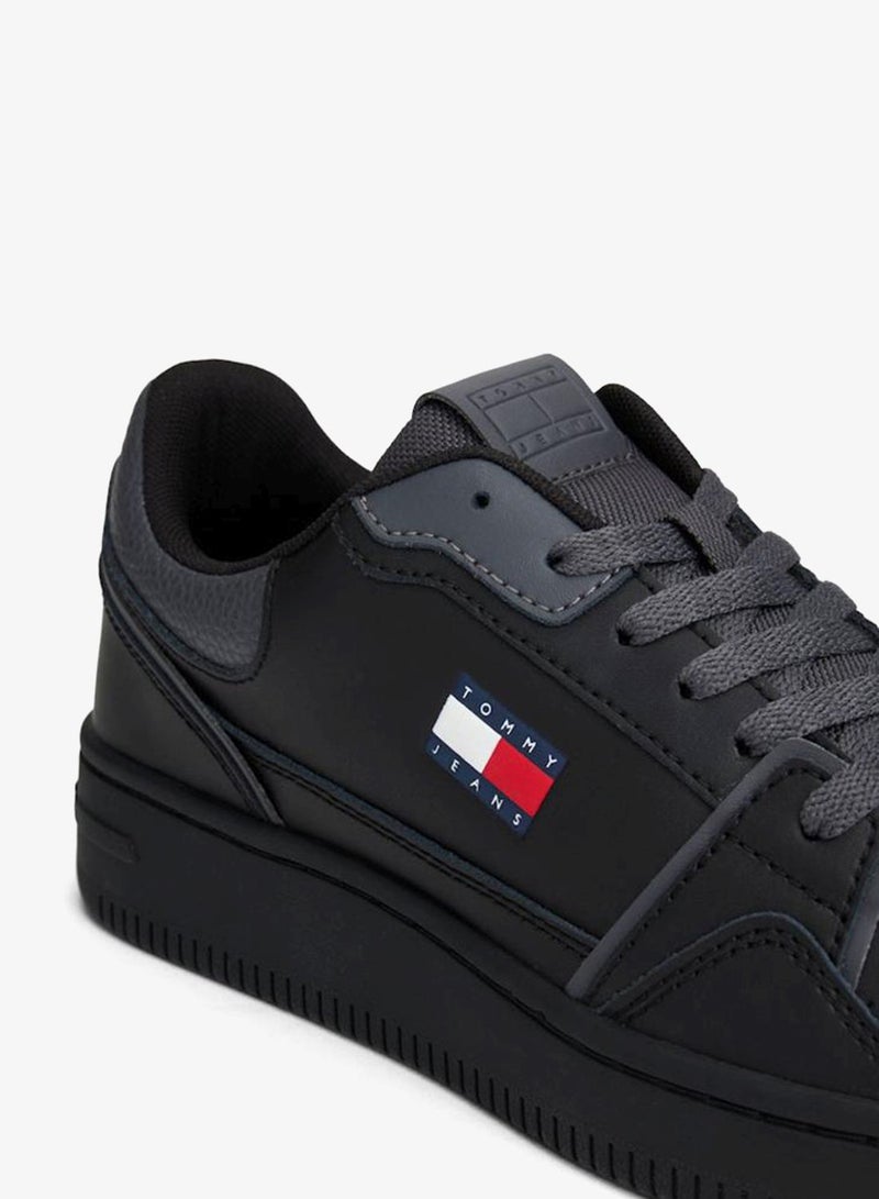 Retro Basket Sneaker