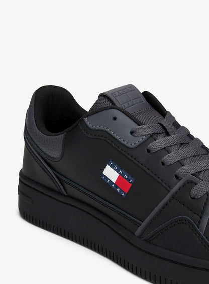 Retro Basket Sneaker