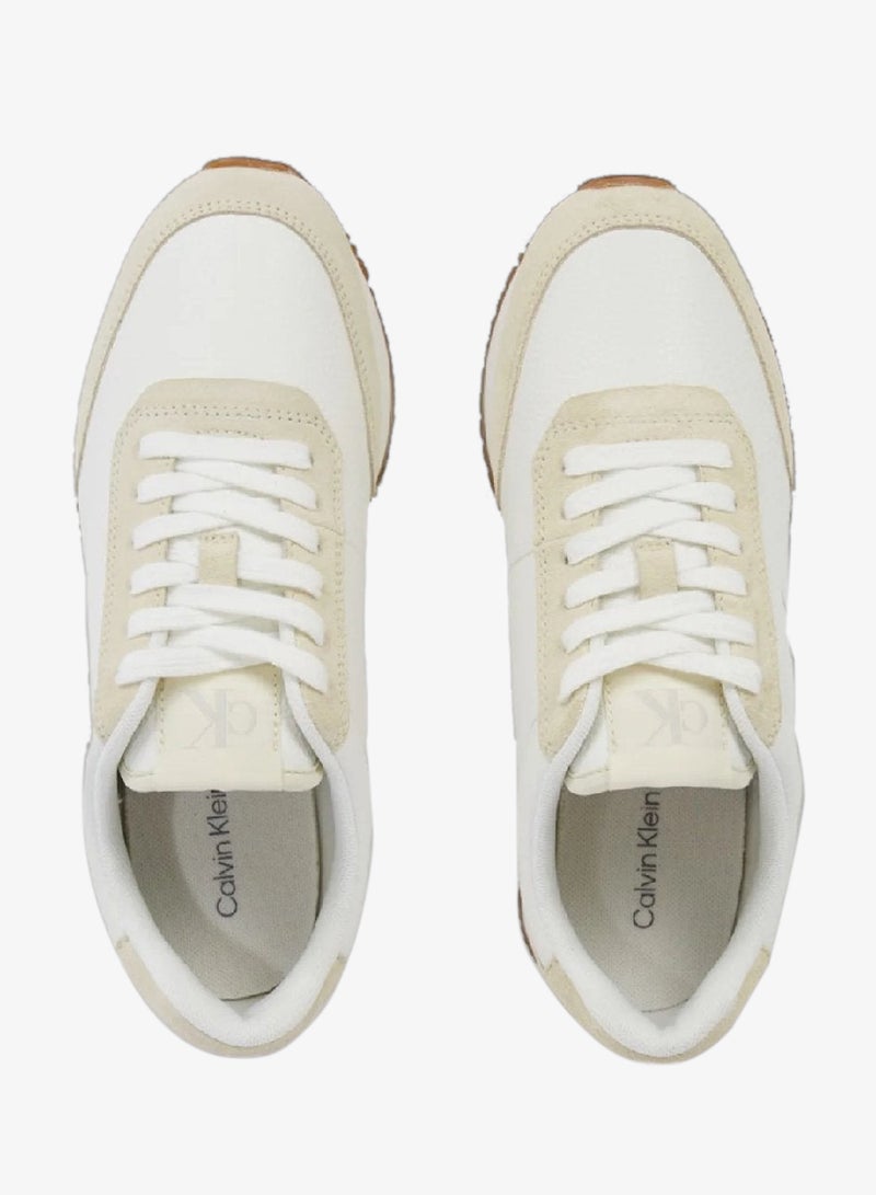 Logo Sneakers