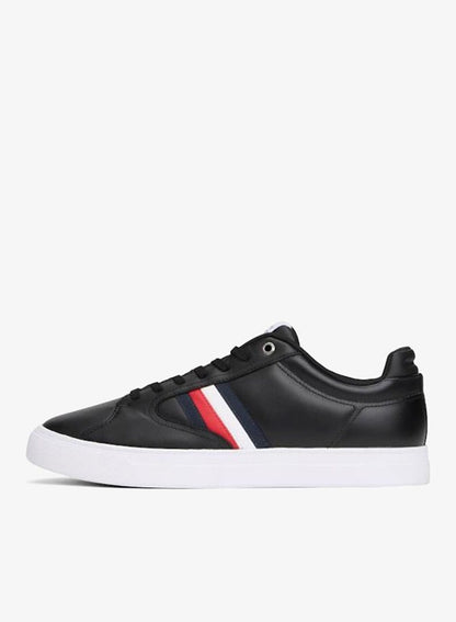 Casual Low Top Sneakers