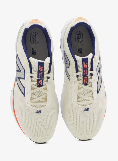 520  Sports Shoes