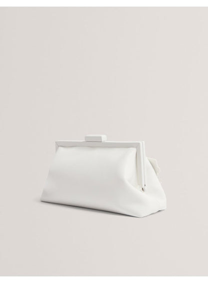 FLOWER 3D APPLIQUE CLUTCH BAG