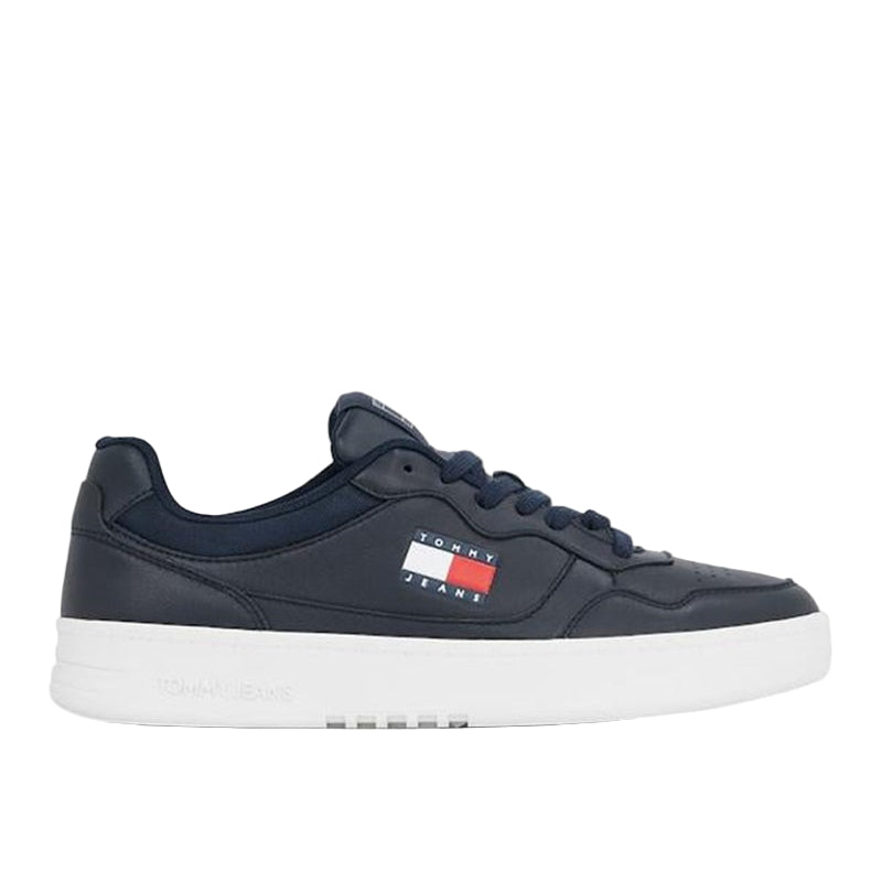 ESSENTIAL LEATHER LOW TRAINERS