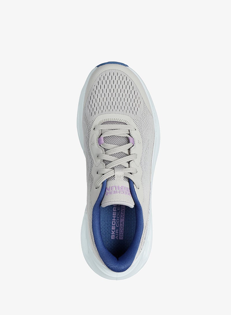 Max Cushioning Glide-Step