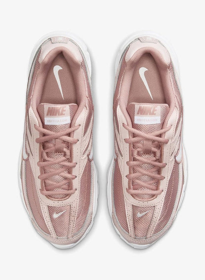 WMNS NIKE INITIATOR