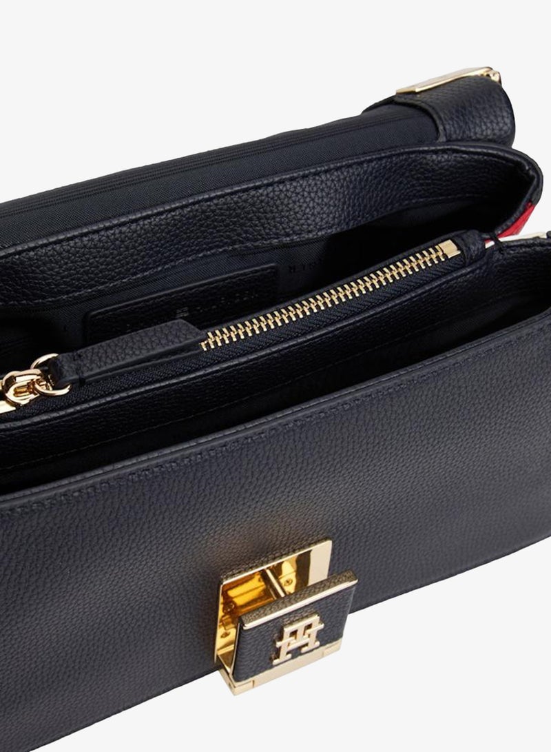 Her Medium Shoulder Bag