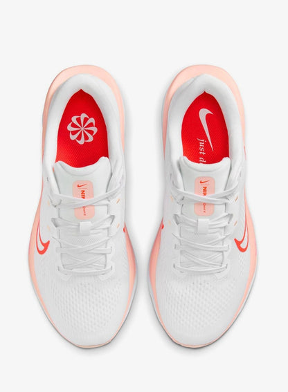 Nike Quest 6