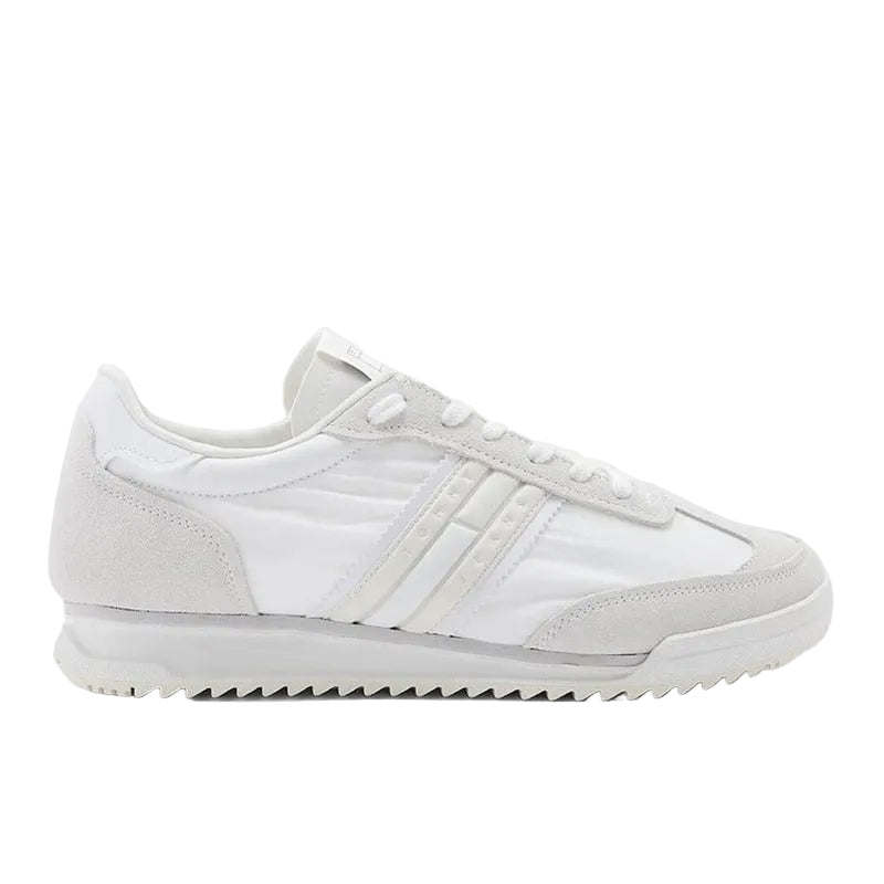 Retro Lace Up Low Top Sneakers