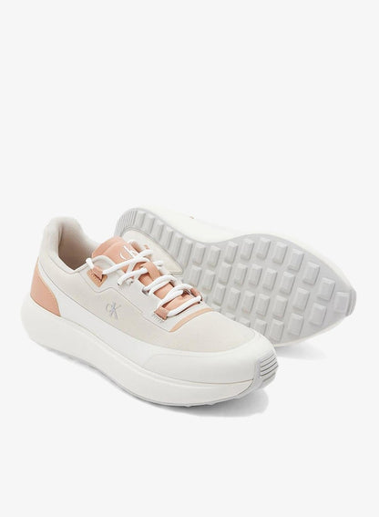 Causal Low Top Sneaker