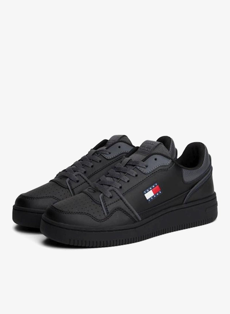Retro Basket Sneaker