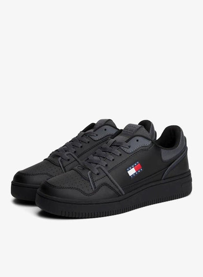 Retro Basket Sneaker