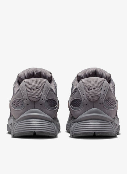NIKE V5 RNR SUEDE
