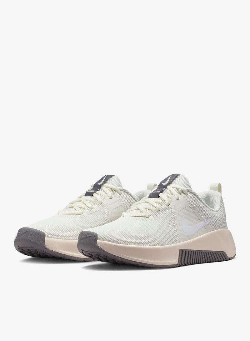 W NIKE MC TRAINER 3