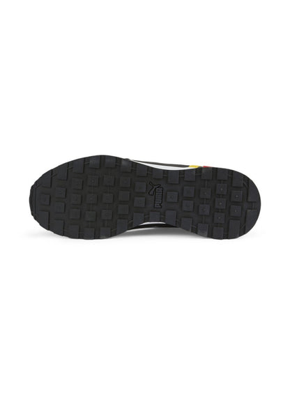 Graviton Tera Mens Black Trainers