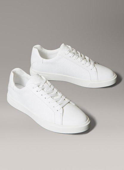 Casual Low Top Sneakers