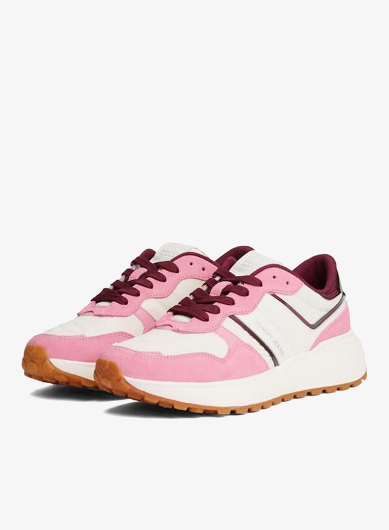 Cleated Runner