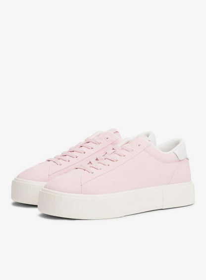 Flatform Lace Ups Sneakers