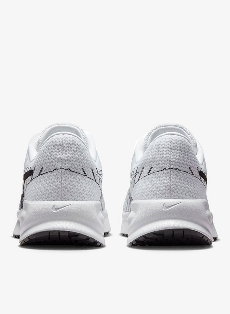 NIKE RUN DEFY