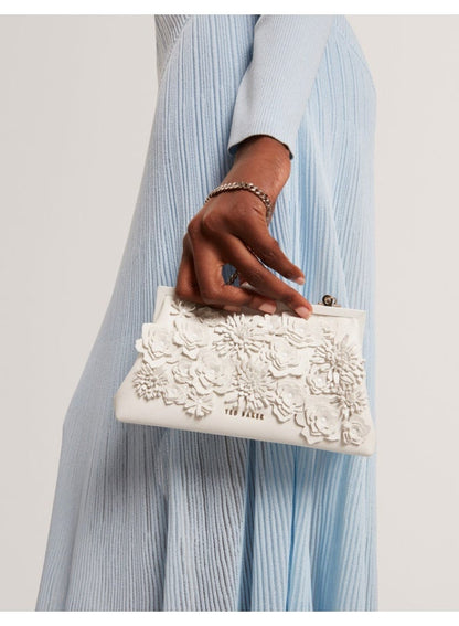 FLOWER 3D APPLIQUE CLUTCH BAG