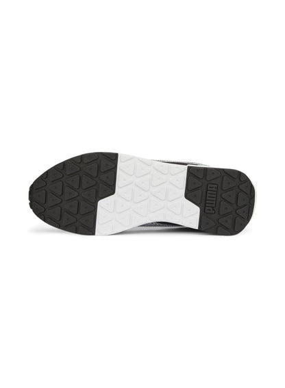 R22 Mono Mens Black Sneakers