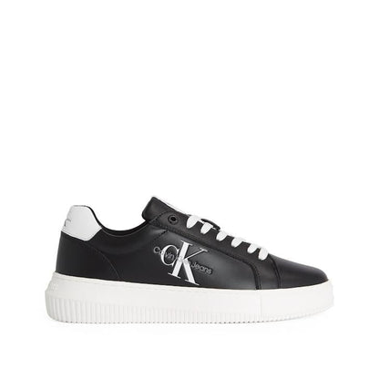 Chunky Lace Ups Sneaker