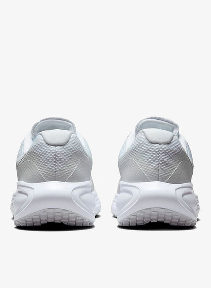 Nike Revolution 8 Trainers for Men - White