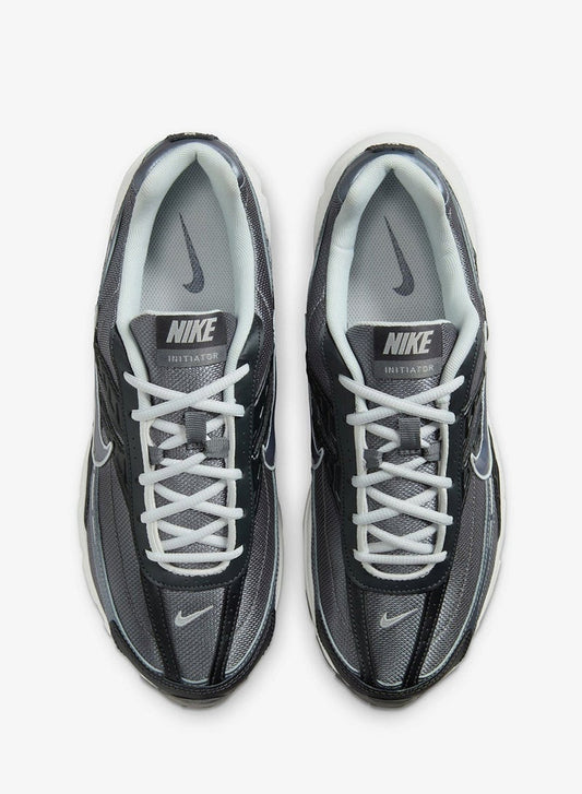 NIKE INITIATOR SC