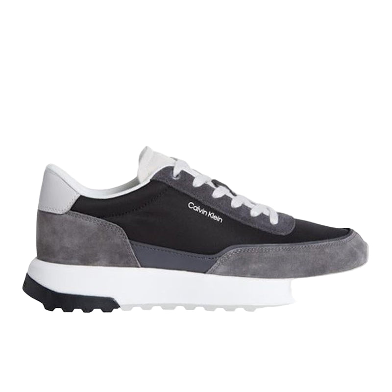 City Runner  Low Top Sneakers