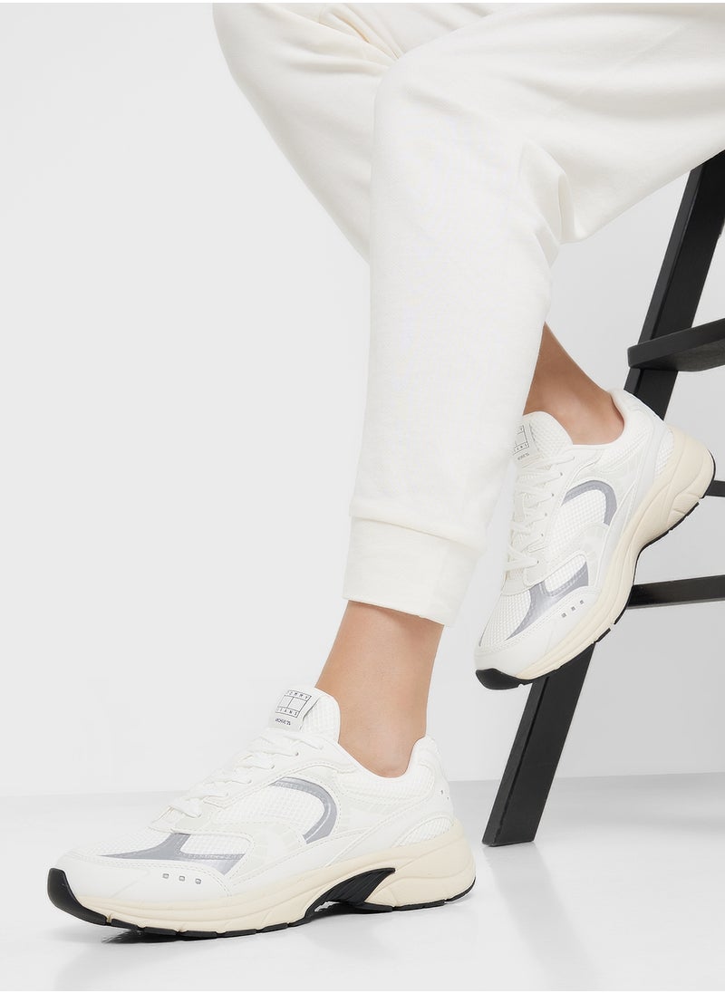 ARCHIVE'25 TRAINERS