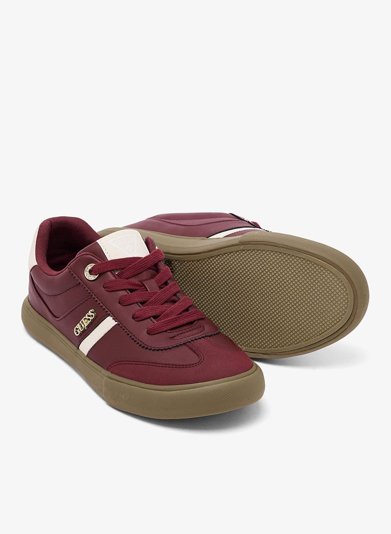 Casual Low Top Sneakers