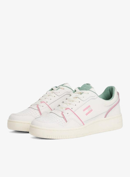 Retro Basket Sneaker