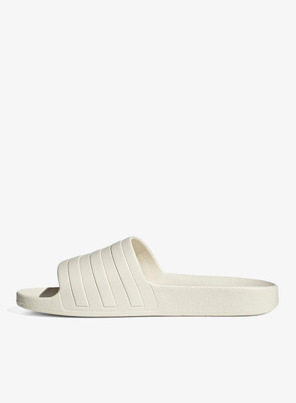 Adilette Aqua Slides