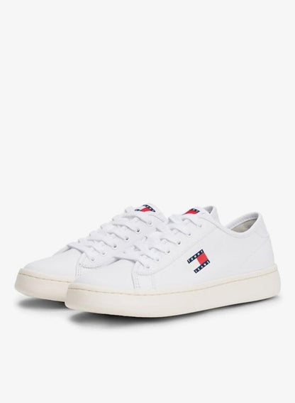 Lightweight Court Low Top Sneaker