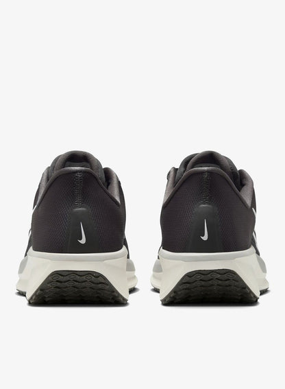 Nike Quest 6