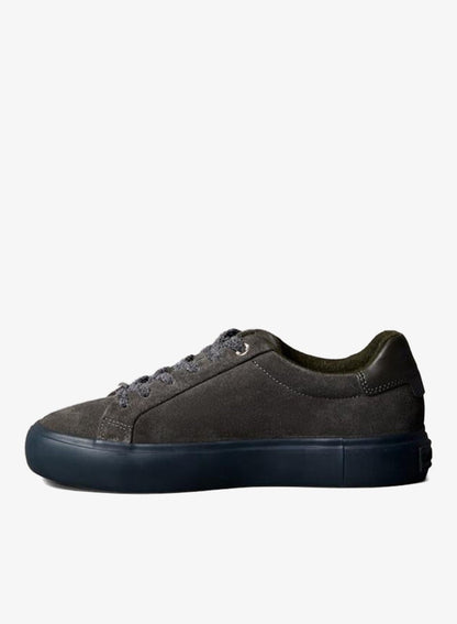 Casual Low Top Sneakers