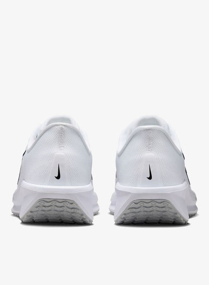Nike Quest 6