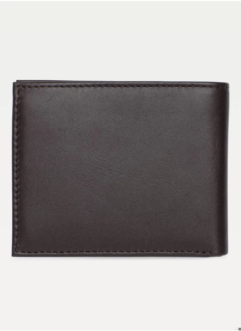 Men's Small Bifold Wallet - Leather, Brown