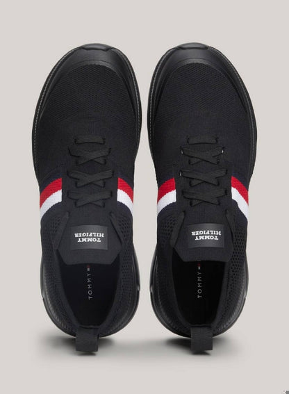 Th Modern Essential Cleat Runner Sneakers