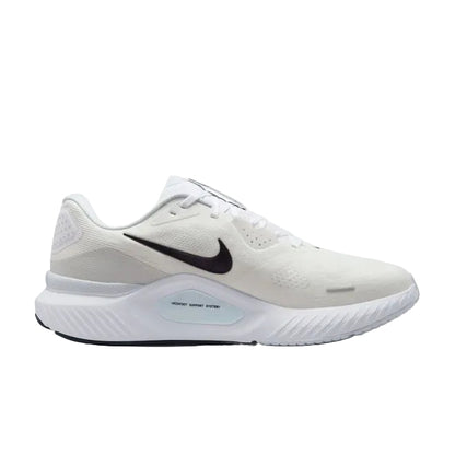 Nike Structure 26