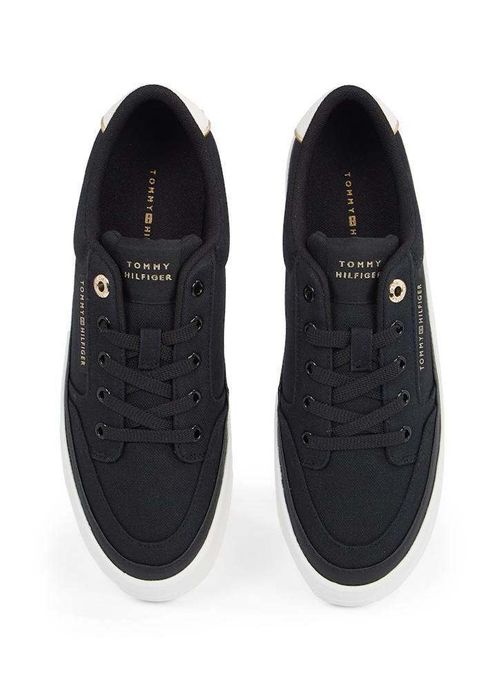 Logo Detail Lace Up Low Top Sneakers