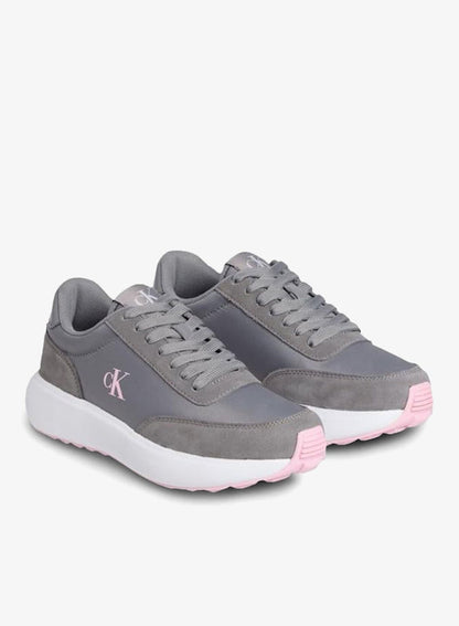 Casual Low Top Sneakers