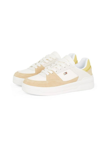 Essential Basket Sneakers