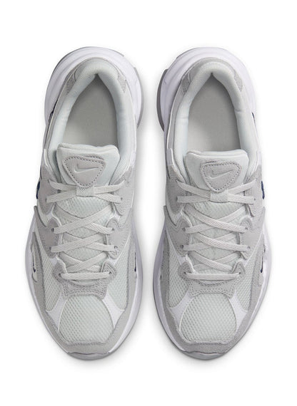 Al8 Sneakers