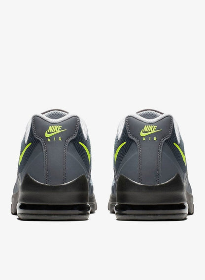 Air Max Invigor