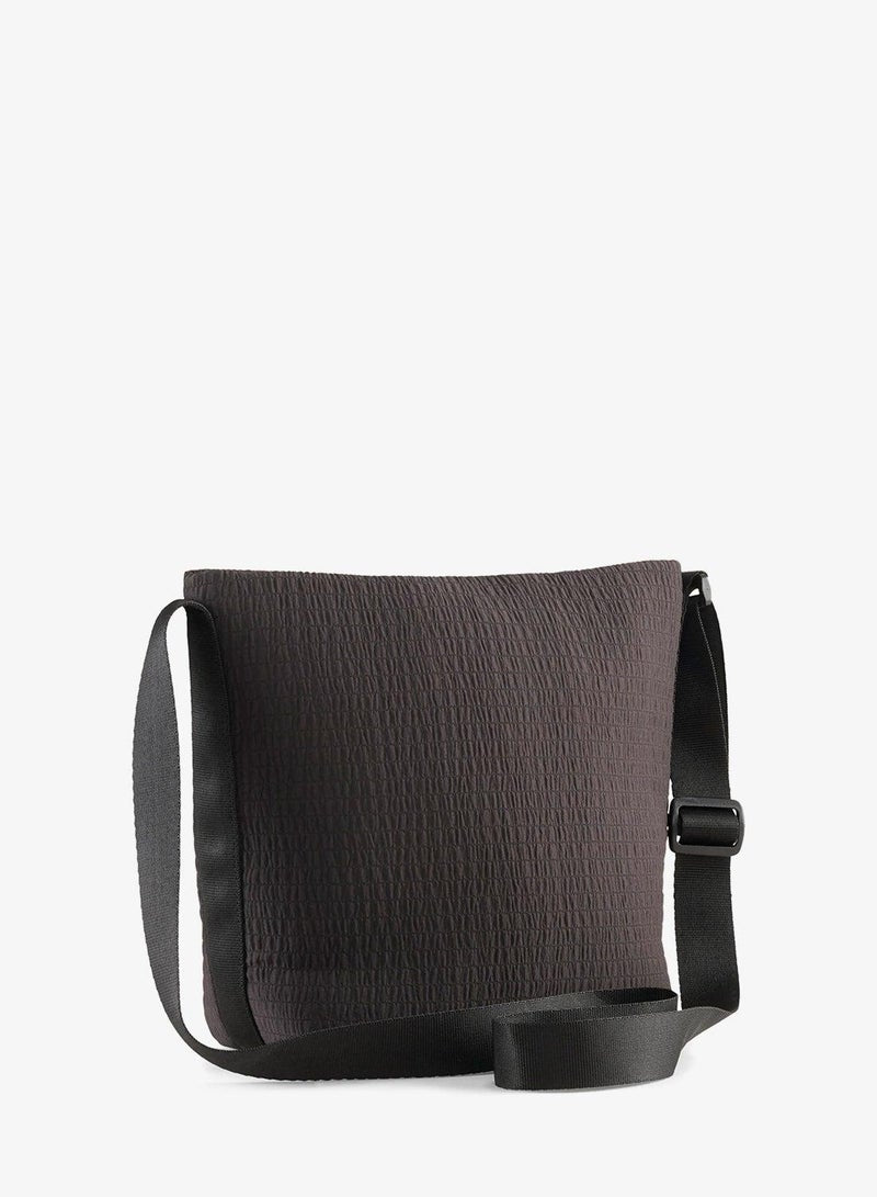 Up Zipped Bucket Bag